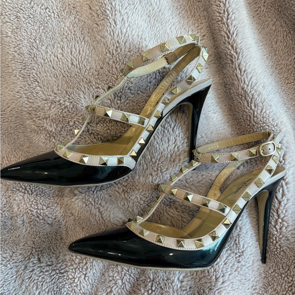 Valentino Garavani Black and Cream Studded Heels